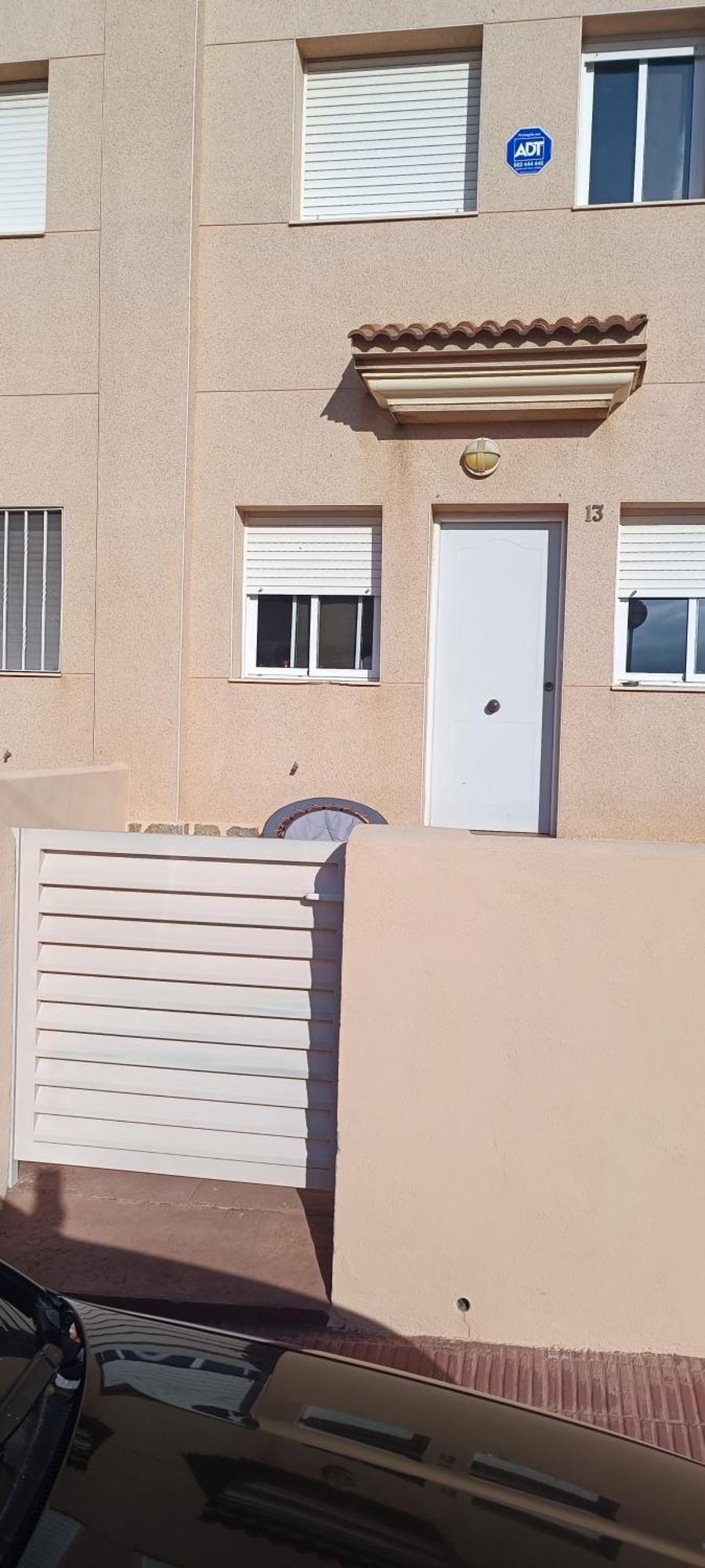 Adosada, Piscina, Familia Y Vacaciones *